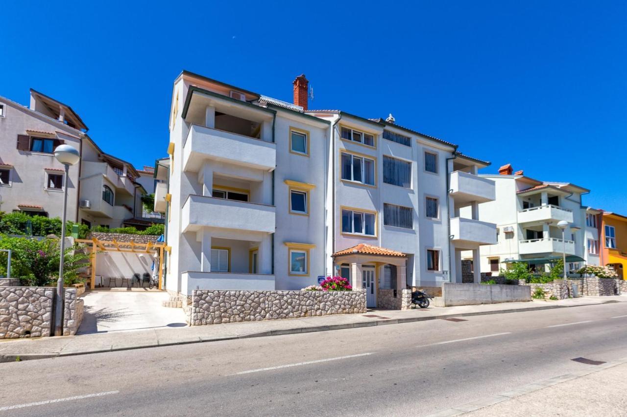 Apartments With A Parking Space Mali Lošinj Dış mekan fotoğraf